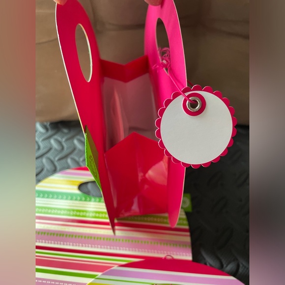 NWT Bath and Body Works lot of 3 Paper Gift Bags - Picture 9 of 14